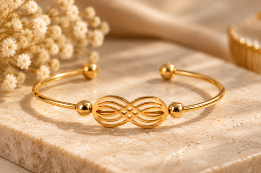 Infinity Bangle – Gold by Mehervaan